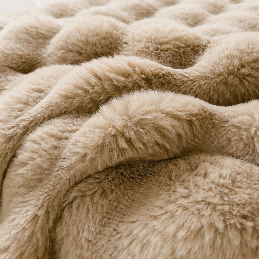 2-Pack Brown Luxury Tuscany Fleece Rabbit Fur Bubble Blanket (45 x 45 CM) - Double-Sided Thickened Soft Plush Bedding & Cushion Cover