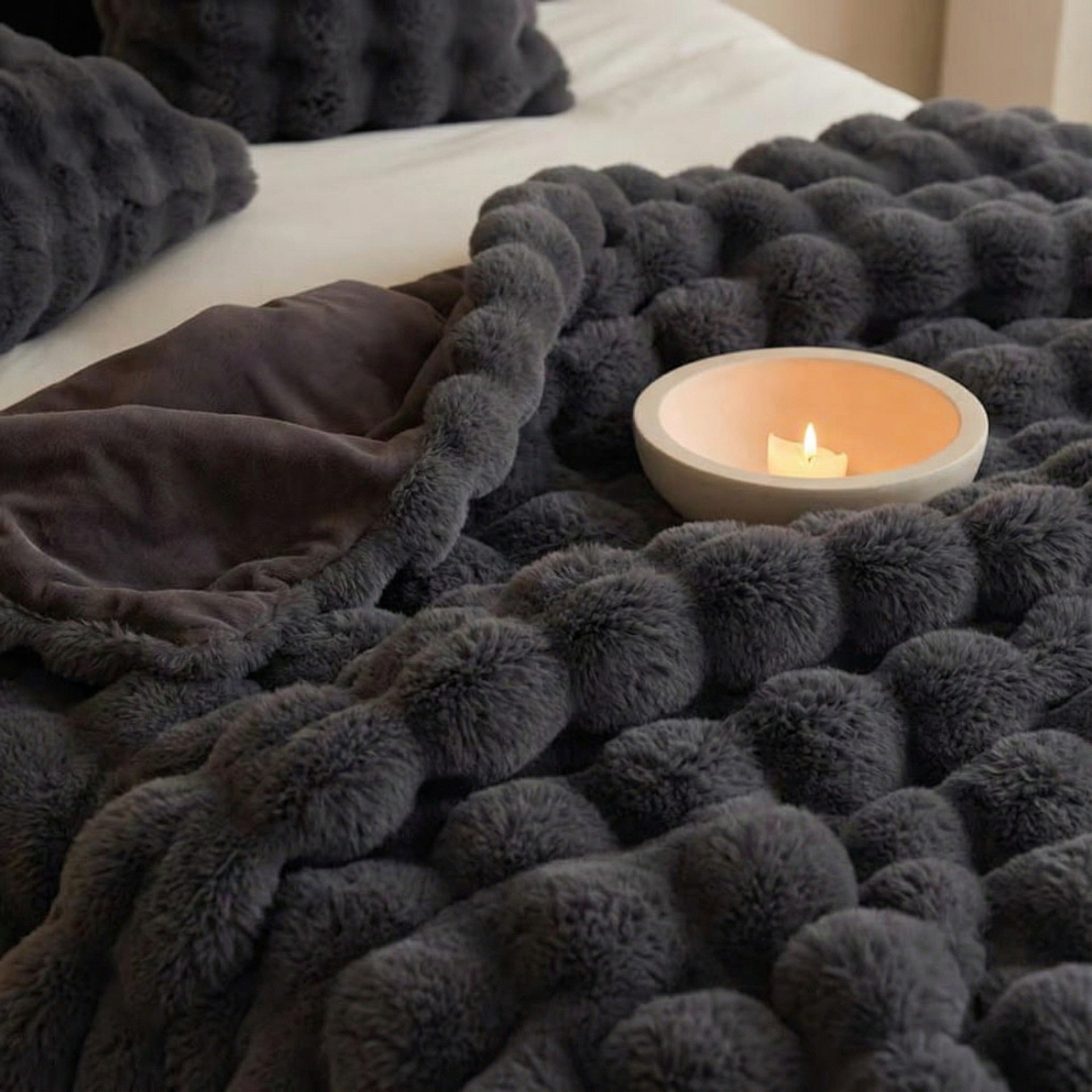 Black Grey Luxury Tuscany Fleece Rabbit Fur Bubble Blanket (180 x 200 CM) - Double-Sided Thickened Soft Plush Bedding & Large Bed Blanket